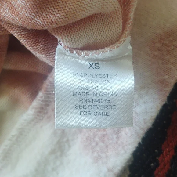 Theo & Spence Tie Dye Hoodie - Picture 3 of 6